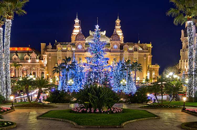 новогодняя елка в Монако