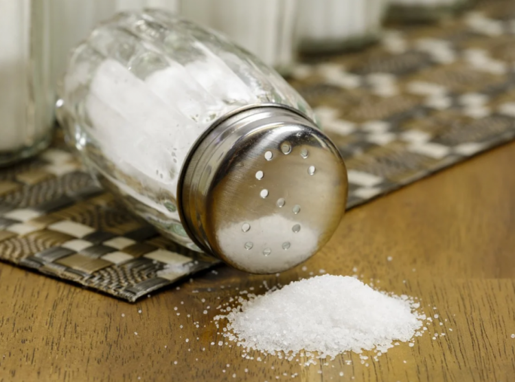 Норма соли для организма – 5 г